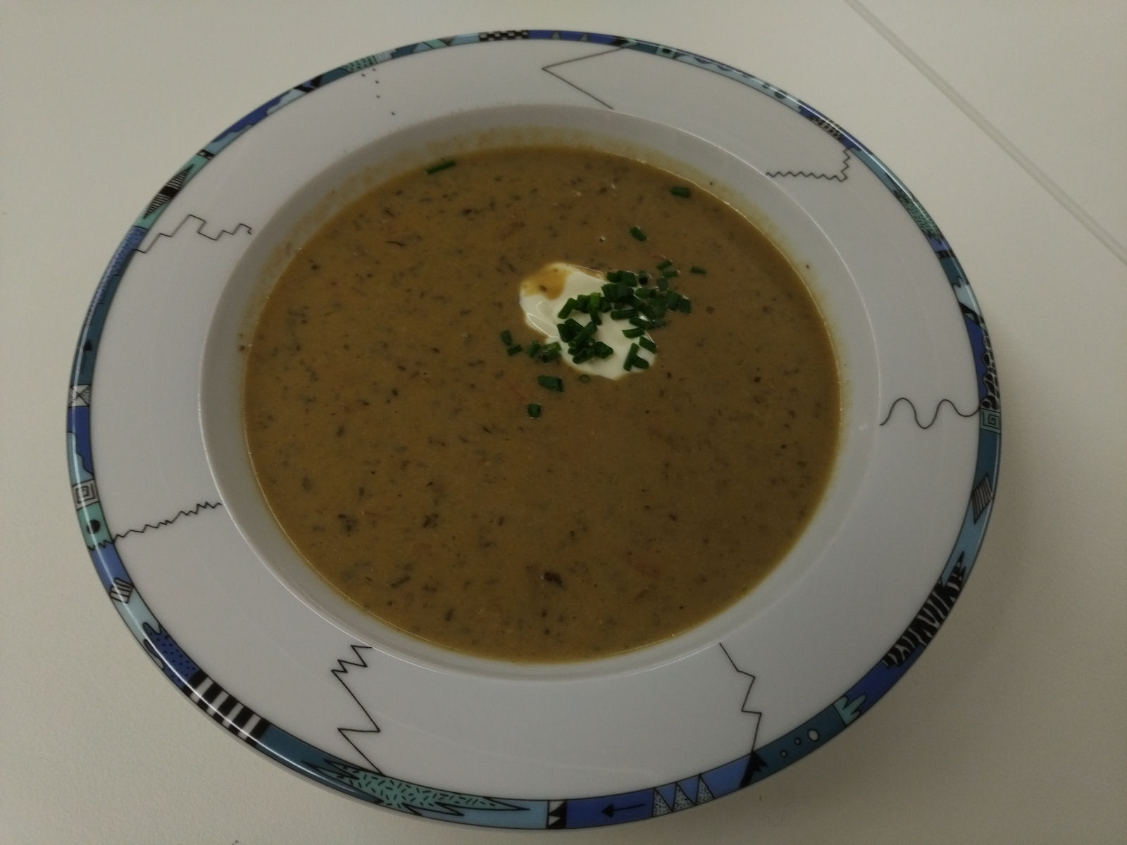 Linsen-Steinpilz-Suppe